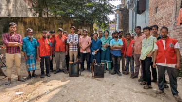 ১৮নং ওয়ার্ডে গণসংহতি আন্দোলনের মশক নিধন কর্মসূচি