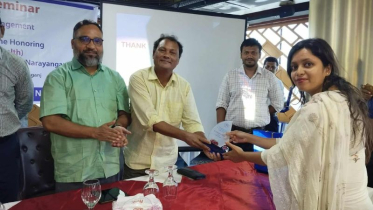 ডেঙ্গু প্রতিরোধে সেমিনার ও নতুন চিকিৎসকদের সংবর্ধনা ডেঙ্গু প্রতিরোধে সেমিনার ও নতুন চিকিৎসকদের সংবর্ধনা