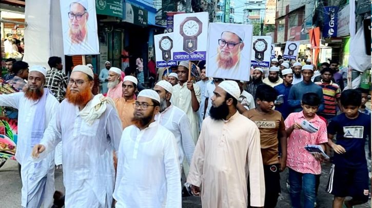 ২২নং ওয়ার্ডে সিরাজুল মামুনের গণসংযোগ
