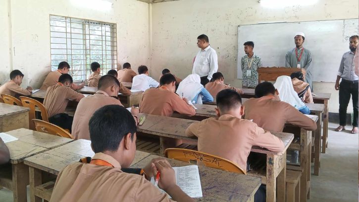 আড়াইহাজারে কৃষি অলিম্পিয়াডের বাছাই পর্ব অনুষ্ঠিত আড়াইহাজারে কৃষি অলিম্পিয়াডের বাছাই পর্ব অনুষ্ঠিত