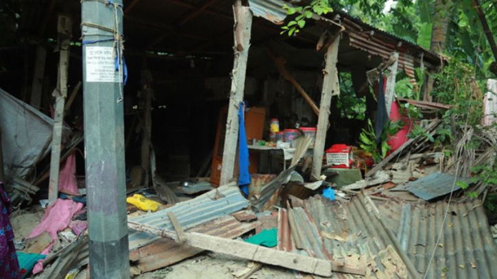 মুক্তিযোদ্ধার বাড়ি দখলে হামলা, মামলা না নেয়ার অভিযোগ