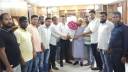 নবাগত কর কমিশনারকে সরকারি গাড়িচালক সমিতির ফুলেল শুভেচ্ছা