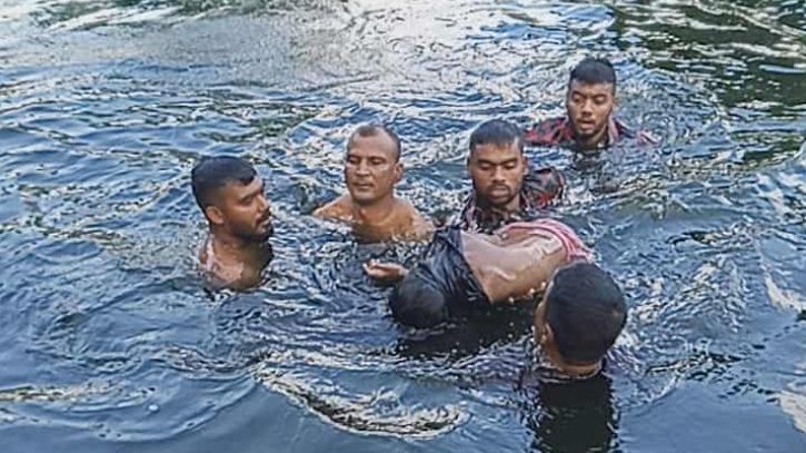 সিদ্ধিরগঞ্জে পুকুর থেকে শিশুর মরদেহ উদ্ধার