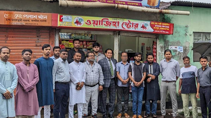 জুলাই অভ্যুত্থানে আহত সালাউদ্দিন পেলেন পুনর্বাসন সহায়তা