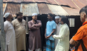 অগ্নিকাণ্ডে ক্ষতিগ্রস্ত পরিবারের পাশে আবদুল জব্বার অগ্নিকাণ্ডে ক্ষতিগ্রস্ত পরিবারের পাশে আবদুল জব্বার