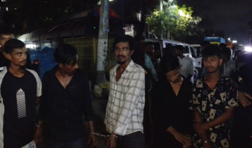 ভিক্টোরিয়া হাসপাতালের সামনে র‍্যাবের অভিযান, আটক ৫