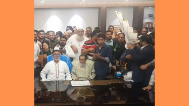 আবুল কালামকে পাশে রেখে নগরভবনের দায়িত্ব নিলেন সাখাওয়াত