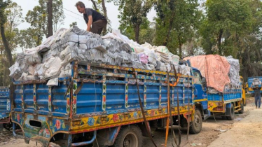 সোনারগাঁয়ে অবৈধ ছাপাখানায় অভিযান, ২০ লাখ টাকার বই জব্দ