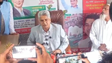 রূপগঞ্জে ধানের শীষে সমর্থন দিয়ে সরে দাঁড়ালেন দুলাল