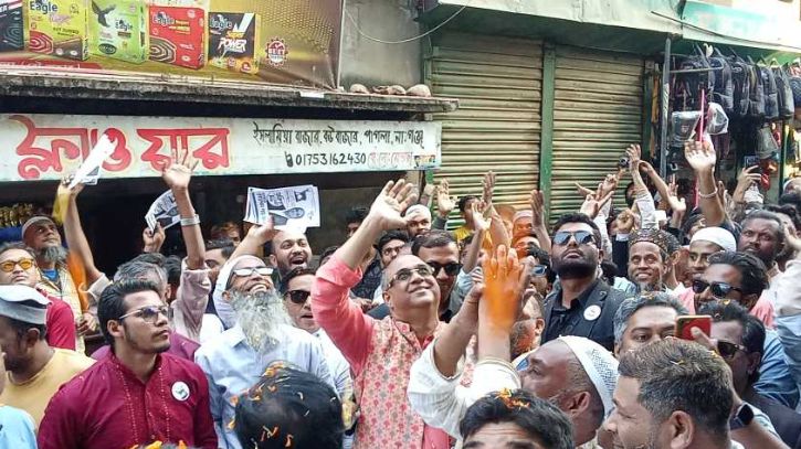 জনপ্রিয়তায় ঈর্ষান্বিত হয়ে ছোট ইস্যু বড় করার চেষ্টা: শাহ আলম