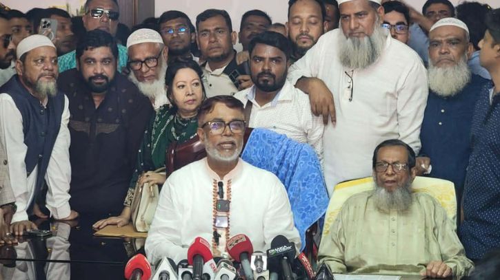 ক্লিন ও গ্রীন সিটি গড়তে ৬০ দিনের বিশেষ পরিকল্পনা সাখাওয়াতের