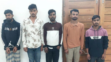 বন্দরে নেশাজাতীয় দ্রব্য সেবন করিয়ে টাকা লুট, গ্রেপ্তার ৫
