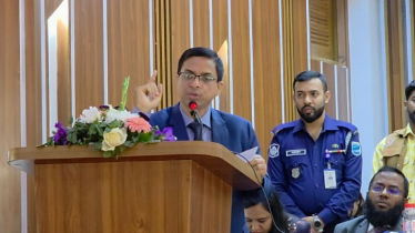 ‘নির্বাচনে ভিলেন না হিরো সিদ্ধান্ত আপনার’, প্রার্থীদের ডিসি