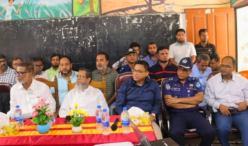 স্কুলে বসেই প্রধানমন্ত্রীর অনুষ্ঠান দেখলেন এমপি-প্রশাসক-ডিসি-এসপি
