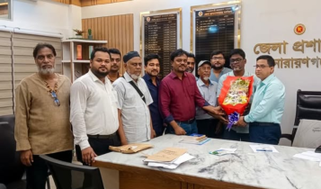 জেলা প্রশাসককে বাগে জান্নাত পঞ্চায়েত পরিষদের নবগঠিত কমিটির শুভেচ্ছা