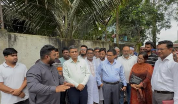 পানিবন্দী মানুষের দুর্ভোগ লাঘবে দ্রুত পদক্ষেপের আশ্বাস বিভাগীয় কমিশনারের