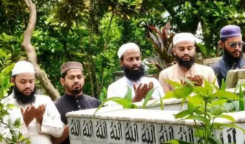 জুলাই শহীদদের স্মরণে ইসলামী ছাত্র আন্দোলনের কবর জিয়ারত ও দোয়া