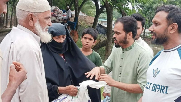 চট্টগ্রামে বন্যাকবলিত ৩৫০ পরিবারকে খাদ্যসামগ্রী বিতরণ