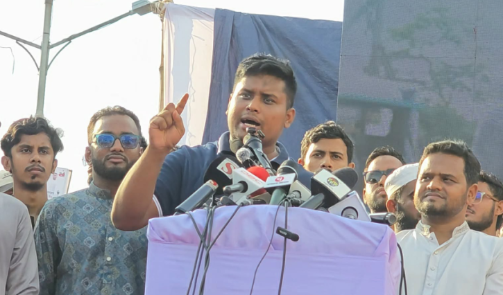 শিক্ষামন্ত্রী স্ট্যান্টবাজি ও টেন্ডারবাজিতে ওস্তাদ: হাসনাত আব্দুল্লাহ