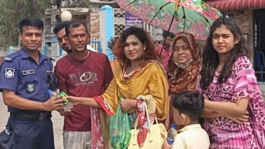 তীব্র গরমে শ্রমজীবী মানুষের পাশে বুবলী যুব কল্যাণ সংস্থা