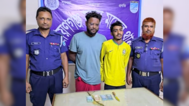 চর সৈয়দপুরে ছুরি ও লুণ্ঠিত টাকাসহ দুই ছিনতাইকারী গ্রেপ্তার চর সৈয়দপুরে ছুরি ও লুণ্ঠিত টাকাসহ দুই ছিনতাইকারী গ্রেপ্তার