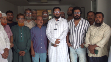 নম্বর প্লেট নবায়নের দাবিতে নাসিকে মিশুক-রিকশা মালিকদের স্মারকলিপি