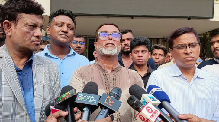 ভিক্টোরিয়া হাসপাতাল পরিদর্শনের পর সাখাওয়াত বললেন, ‘পরিবেশের উন্নতি হয়েছে’