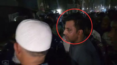 স্বেচ্ছাসেবক দল নেতা রাসেলের নেতৃত্বে এমপি আল আমিন অবরুদ্ধ