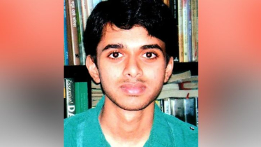 শুক্রবার ত্বকীর সমাধিতে পুস্পস্তবক অর্পণ ও মিলাদ