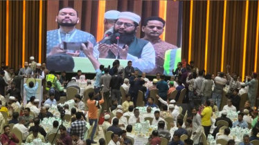 নারায়ণগঞ্জ চেম্বারের ইফতারে ব্যবসায়ী-রাজনীতিক-প্রশাসনের মিলনমেলা