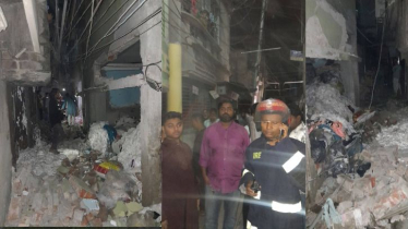 দেওভোগে লিকেজ থেকে জমা গ্যাসে বিস্ফোরণে আহত ৩