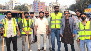 এমপি মান্নানের নির্দেশে সিদ্ধিরগঞ্জে যানজট নিরসনে ২০ সেচ্ছাসেবী