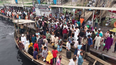 শীতলক্ষ্যা খেয়া পারাপারে অতিরিক্ত ভাড়া বন্ধের দাবি 