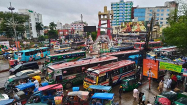 হকার ইস্যুতেই আটকে নারায়ণগঞ্জের যানজটের সমাধান হকার ইস্যুতেই আটকে নারায়ণগঞ্জের যানজটের সমাধান