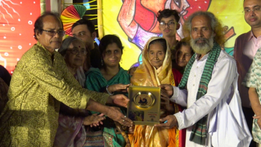 উন্মেষের ৩ যুগ পূর্তি: বর্ণাঢ্য আয়োজনে কাঙালিনী সুফিয়াকে সম্মাননা