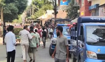 বন্দরে অটোরিকশা পার্কিং নিয়ে সংঘর্ষ, পাল্টাপাল্টি অভিযোগ বন্দরে অটোরিকশা পার্কিং নিয়ে সংঘর্ষ, পাল্টাপাল্টি অভিযোগ