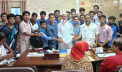 তোলারাম কলেজে বাস বাড়ানো ও ঝুঁকিপূর্ণ বাস মেরামতের দাবি শিক্ষার্থীদের তোলারাম কলেজে বাস বাড়ানো ও ঝুঁকিপূর্ণ বাস মেরামতের দাবি শিক্ষার্থীদের