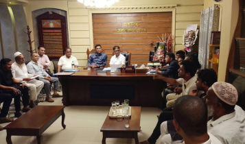 বাসভাড়া ৫৮ ও ৩৪ টাকা নির্ধারণে নীতিগত ঐকমত্য, অবরোধ স্থগিত বাসভাড়া ৫৮ ও ৩৪ টাকা নির্ধারণে নীতিগত ঐকমত্য, অবরোধ স্থগিত