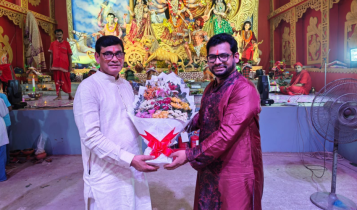 সোনারগাঁয়ে পূজামণ্ডপ পরিদর্শনে ভারতের উপ-হাইকমিশনার