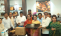 ৯৭ নারী পেলেন কম্পিউটার, সেলাই মেশিন ও ফুড কার্ট ৯৭ নারী পেলেন কম্পিউটার, সেলাই মেশিন ও ফুড কার্ট