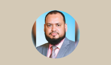 নিরাপত্তাহীনতায় অস্ত্র ফেরত চেয়ে ডিসির কাছে ব্যবসায়ী নেতা সোহাগের আবেদন নিরাপত্তাহীনতায় অস্ত্র ফেরত চেয়ে ডিসির কাছে ব্যবসায়ী নেতা সোহাগের আবেদন