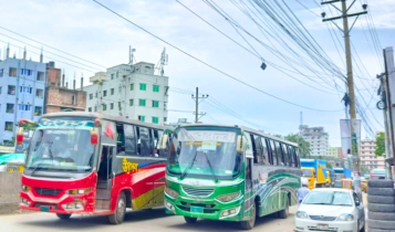 প্রশাসনকে বাস মালিকদের বৃদ্ধাঙ্গুলি, মঙ্গলবারও ভাড়া ৬০ টাকা প্রশাসনকে বাস মালিকদের বৃদ্ধাঙ্গুলি, মঙ্গলবারও ভাড়া ৬০ টাকা