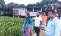 তিনগাঁওয়ে কুমির দেখা যাওয়ার স্থান পরিদর্শনে ইউএনও শিবানী সরকার তিনগাঁওয়ে কুমির দেখা যাওয়ার স্থান পরিদর্শনে ইউএনও শিবানী সরকার