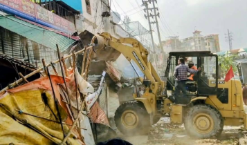 সোনারগাঁয়ে সওজের জায়গায় ৫ শতাধিক অবৈধ স্থাপনা উচ্ছেদ সোনারগাঁয়ে সওজের জায়গায় ৫ শতাধিক অবৈধ স্থাপনা উচ্ছেদ